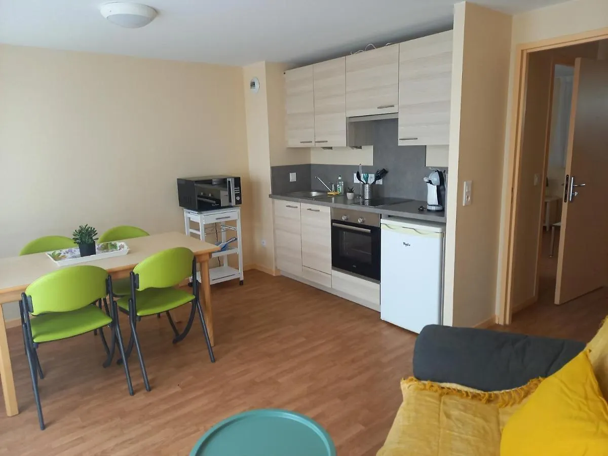 Centre Jean Xxiii Hotel Annecy 2*,