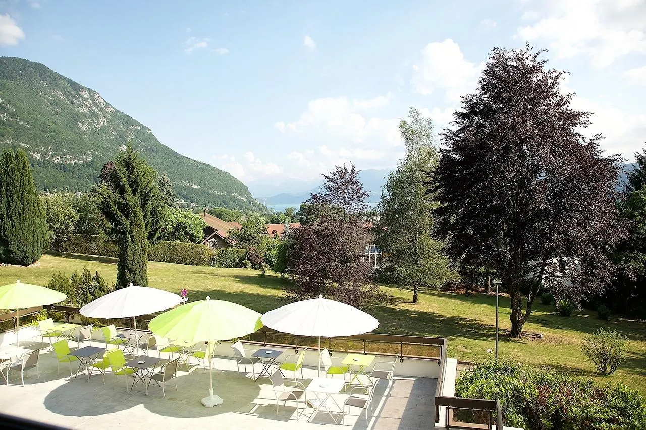 Centre Jean Xxiii Hotel Annecy 2*,  France