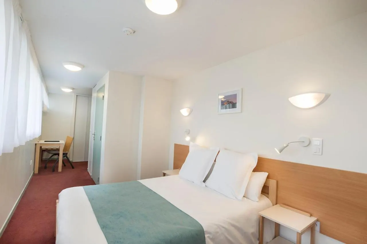 **  Centre Jean Xxiii Hotel Annecy France